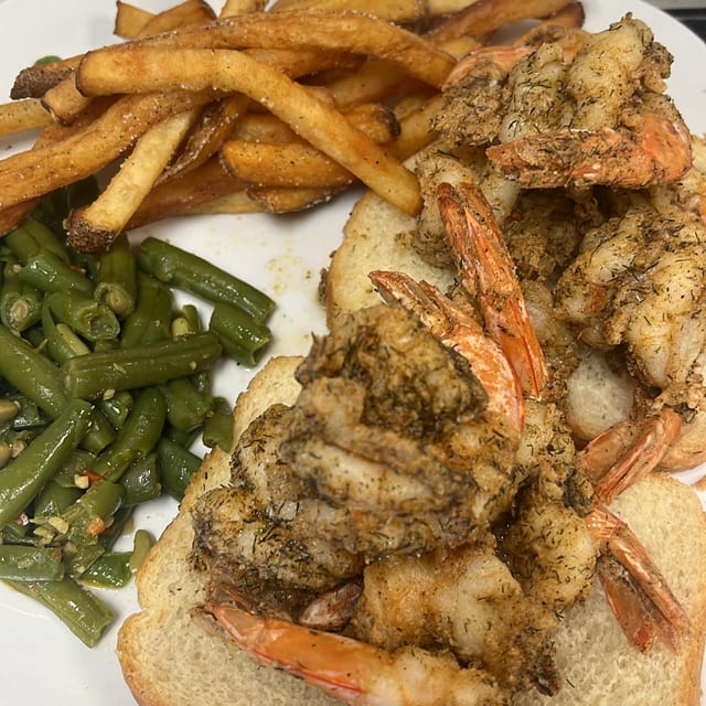 10pc Shrimp Dinner.